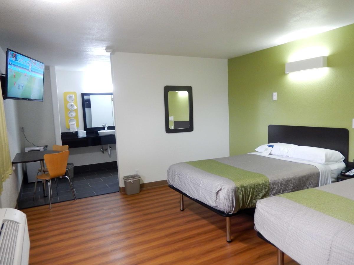 6-childress, Tx Hotel