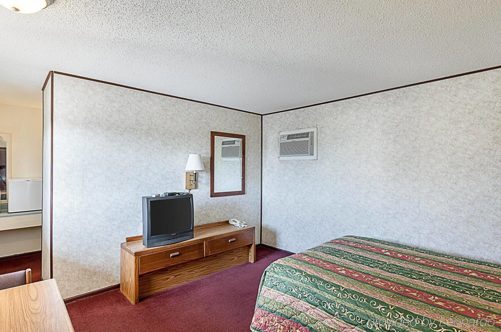 6-childress, Tx Hotel 2*