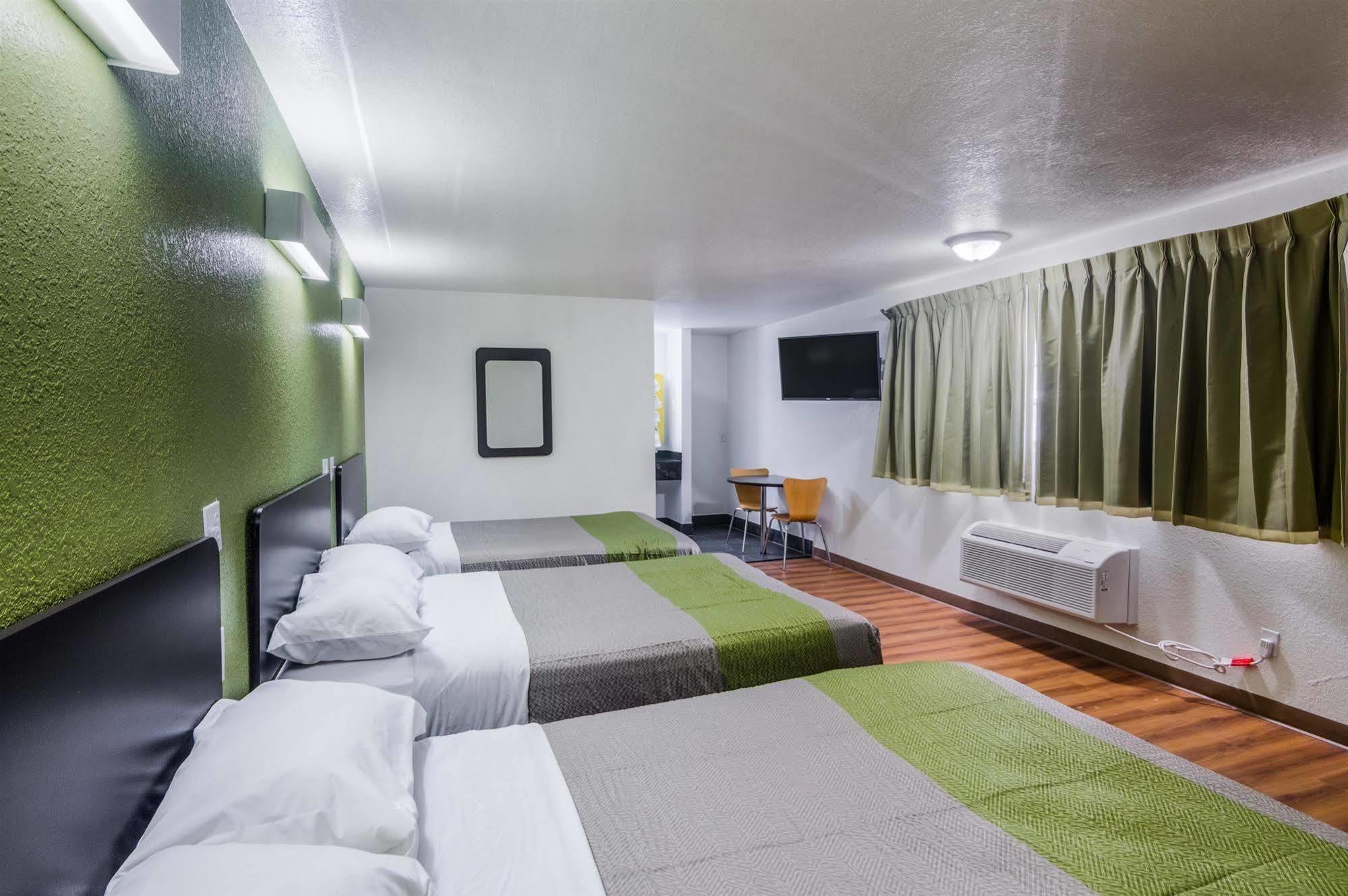 6-childress, Tx Hotel