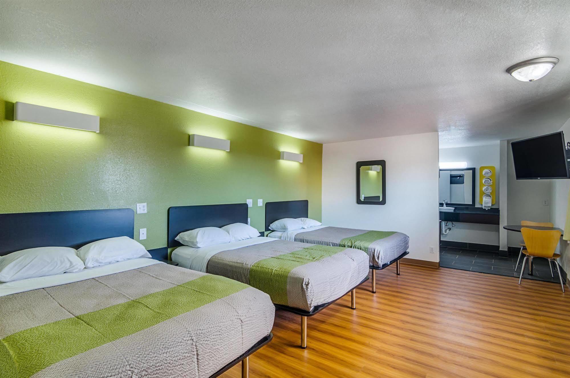 6-childress, Tx Hotel 2*
